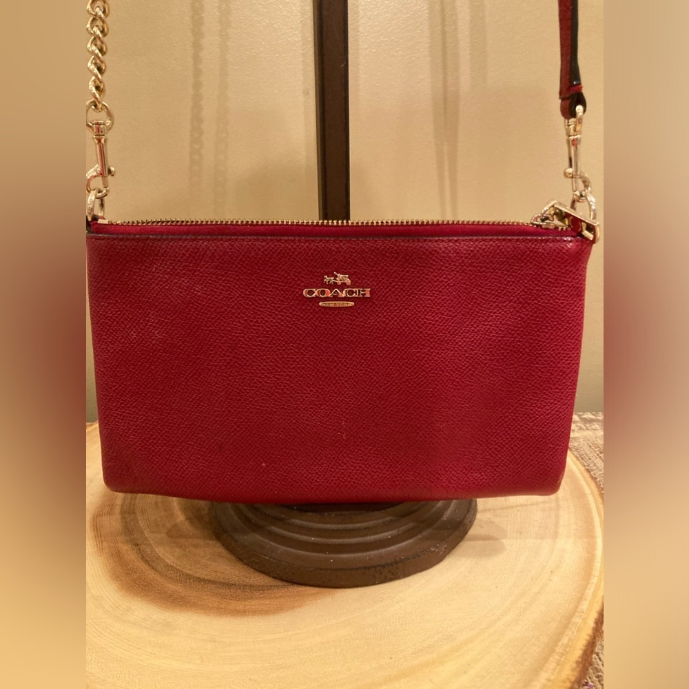 COACH KYLIE CROSSBODY IN EMBOSSED TEXTURED LEATHER Valentine RED MSRP $155 - Picture 1 of 9